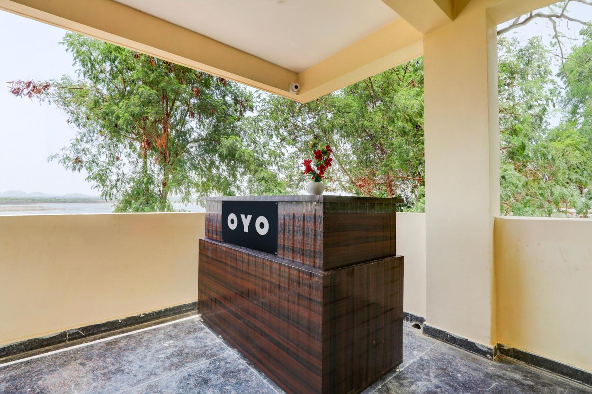 Hotel O Gk Grand Bibinagar Buitenkant foto